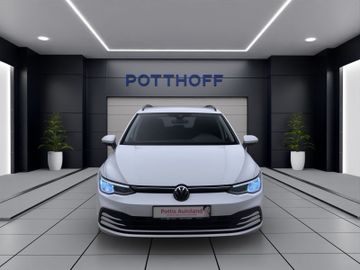 Volkswagen Golf - 8