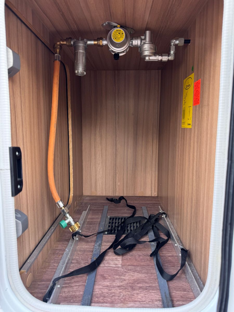 Fahrzeugabbildung Knaus SUN TI 700 MEG PLATINUM SELECTION FIAT 1.HAND