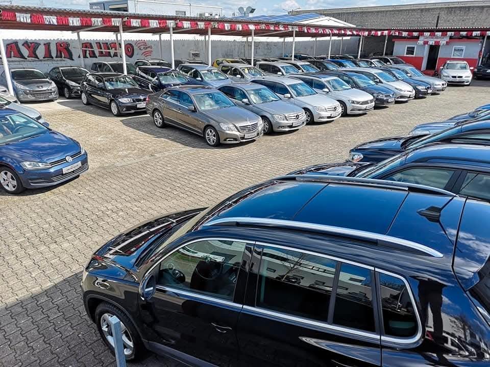 showroom-image-bottom