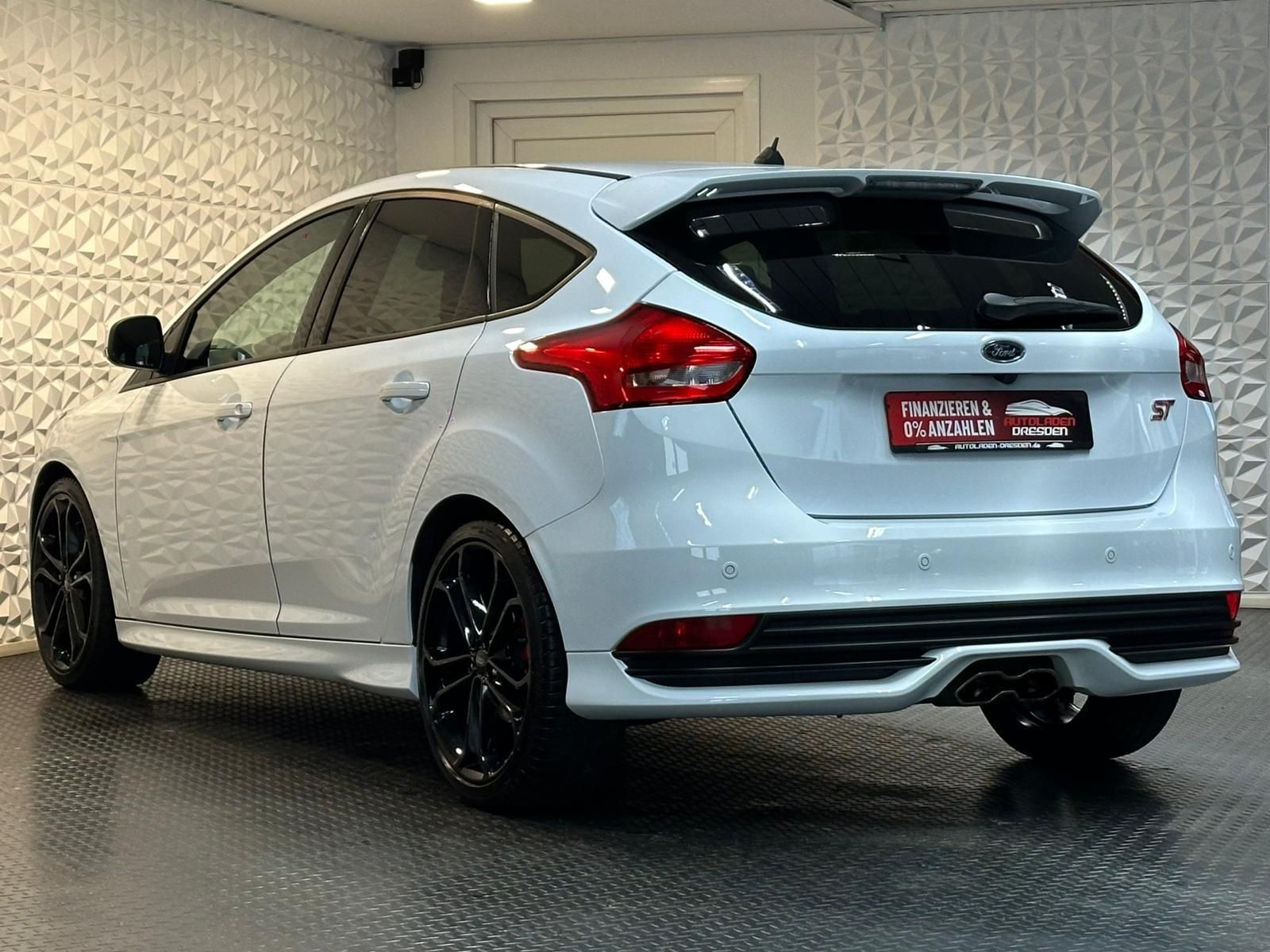 FORD Focus 2.0EB ST* BIXEN#SHZ#LH#FH#NAVI#TEMPO#SONY - Image 5