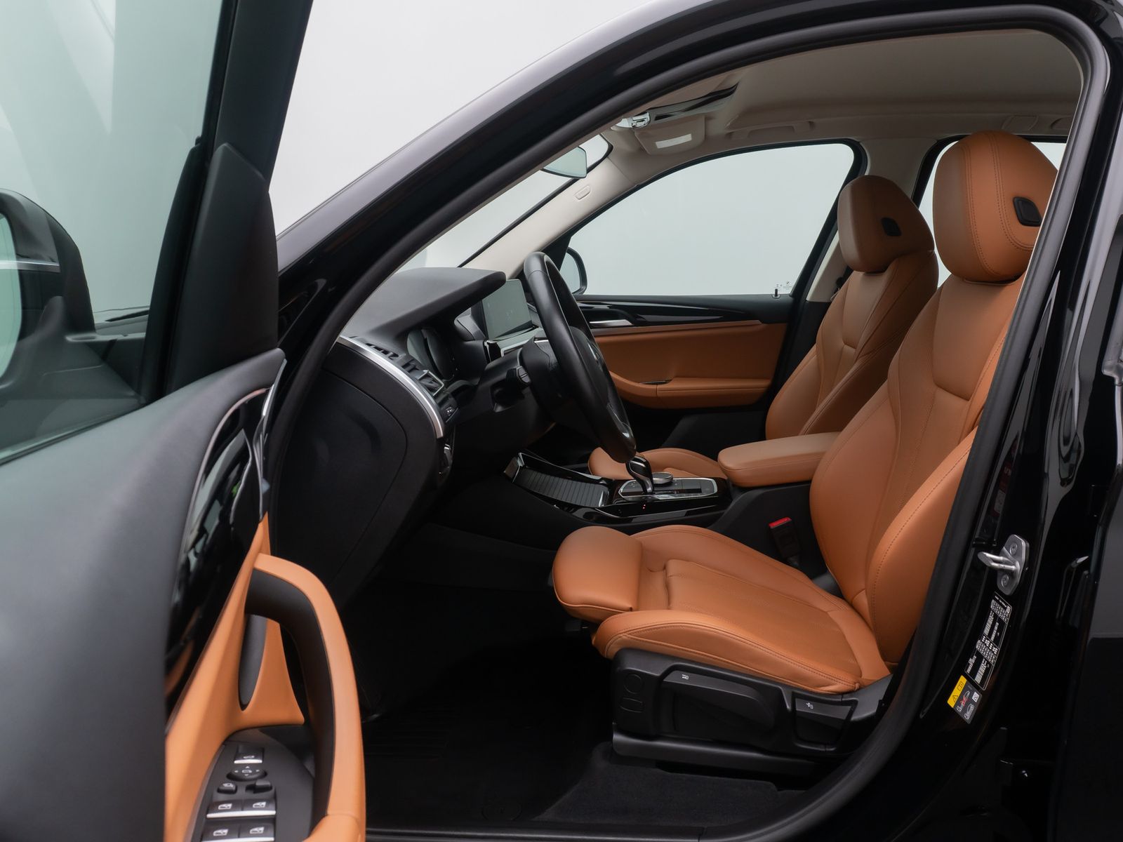 Fahrzeugabbildung BMW X3 xD30e Kamera DAB Sportsitz AHK Leder 18Zoll
