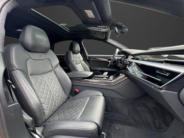 2022 AUDI A8 — миниатюра 17