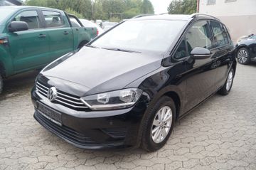 Volkswagen Golf - 2