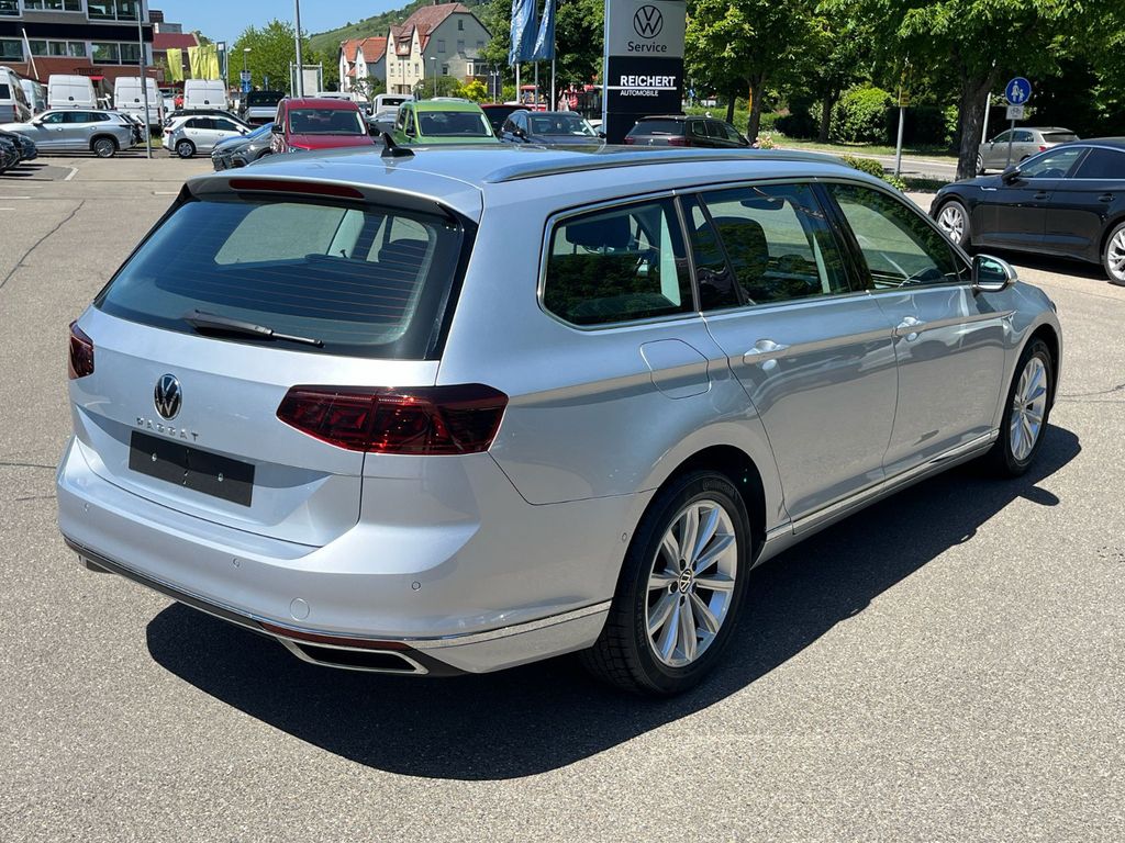 VW Passat Variant Elegance 190PS DSG #MATRIX #PANO VW Passat Variant Elegance 190PS DSG #MATRIX #PANO