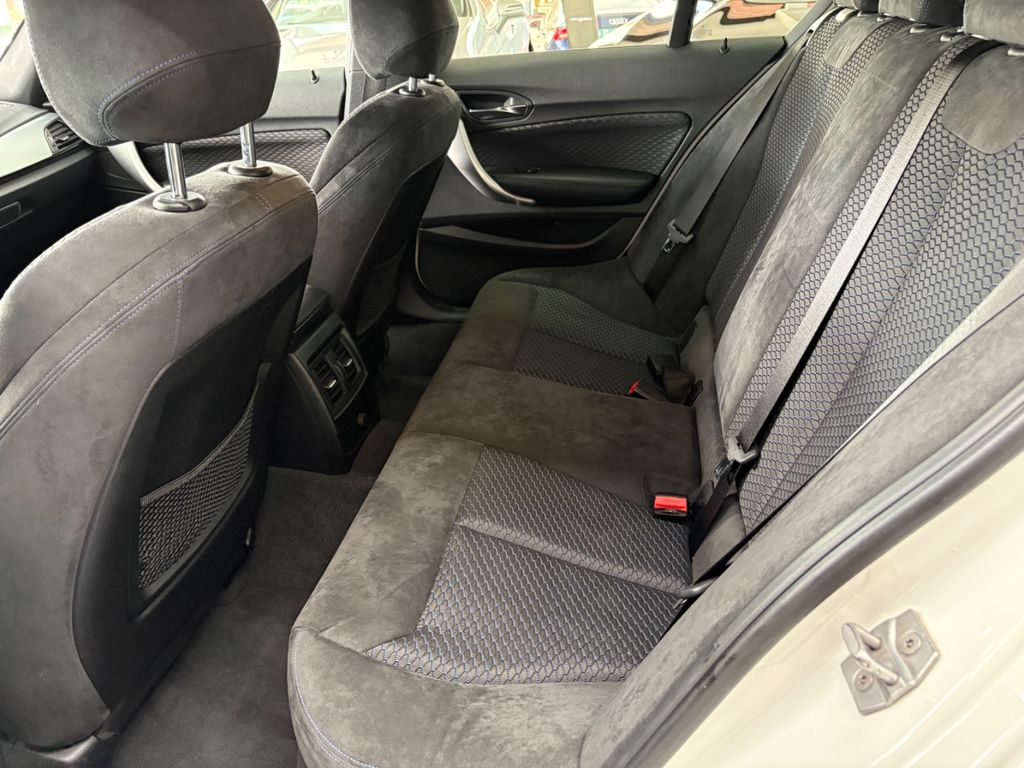 BMW M140i - Bild 21