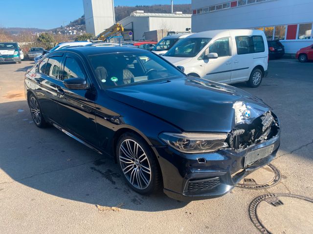 BMW 520 Lim. xDrive M Sport Aut. Unfall