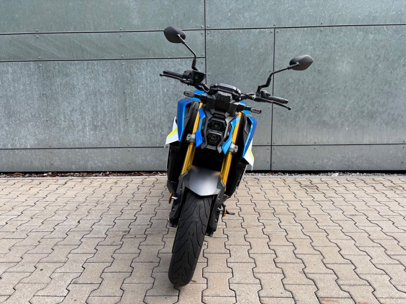 Fahrzeugabbildung Suzuki GSX-S 1000