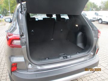 Ford Kuga Titanium 5J Garantie + Winterpaket + Kamera