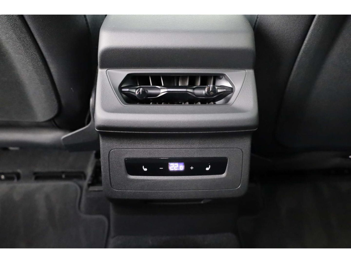 Audi Q6 e-tron - Bild 19