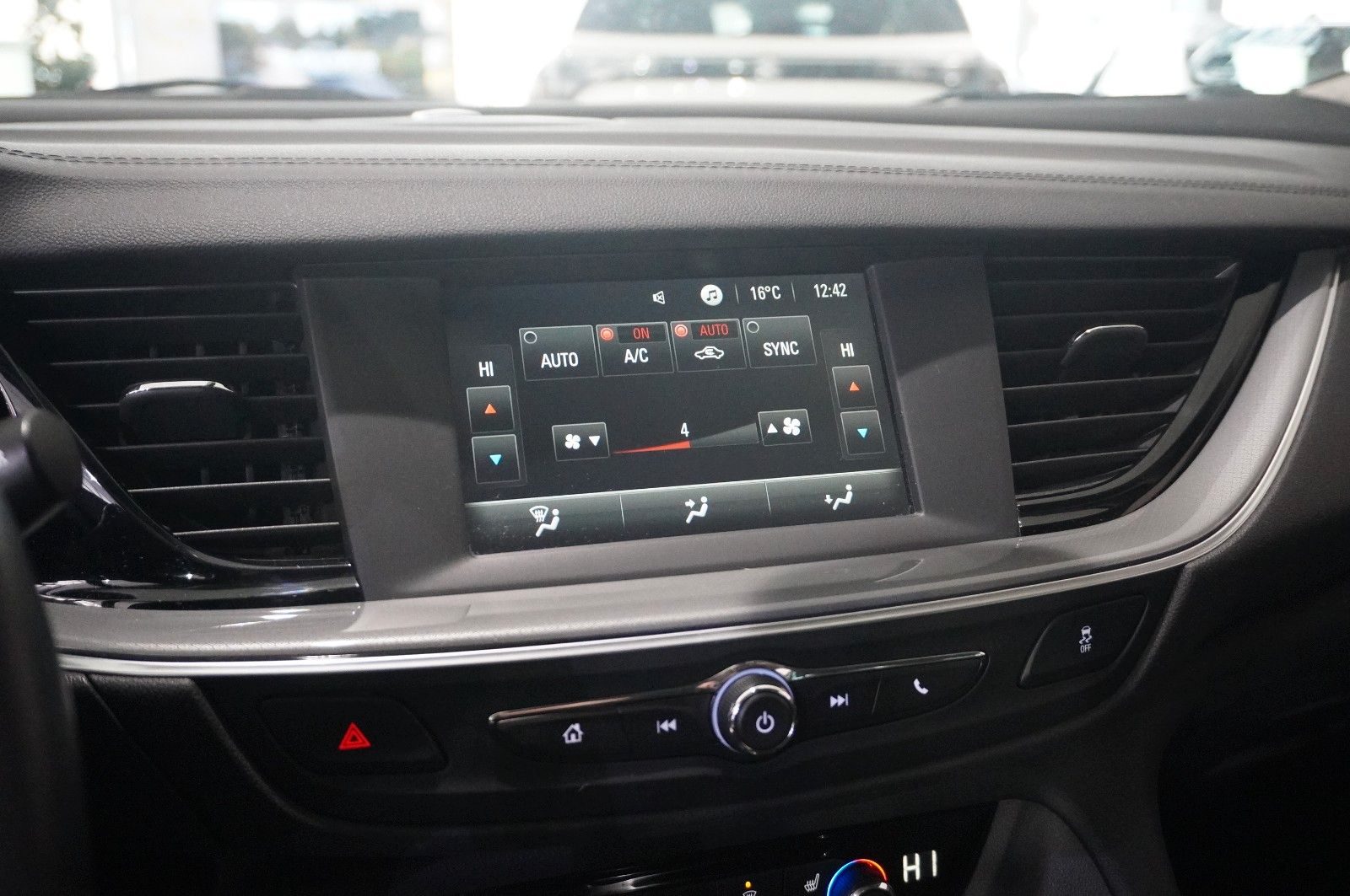 Fahrzeugabbildung Opel Insignia B ST 2.0D EDITION NAVI/LED/TEMP./SH/DAB