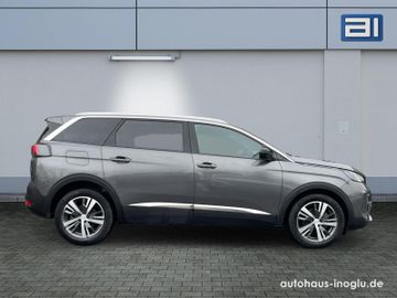 Peugeot 5008 - 8