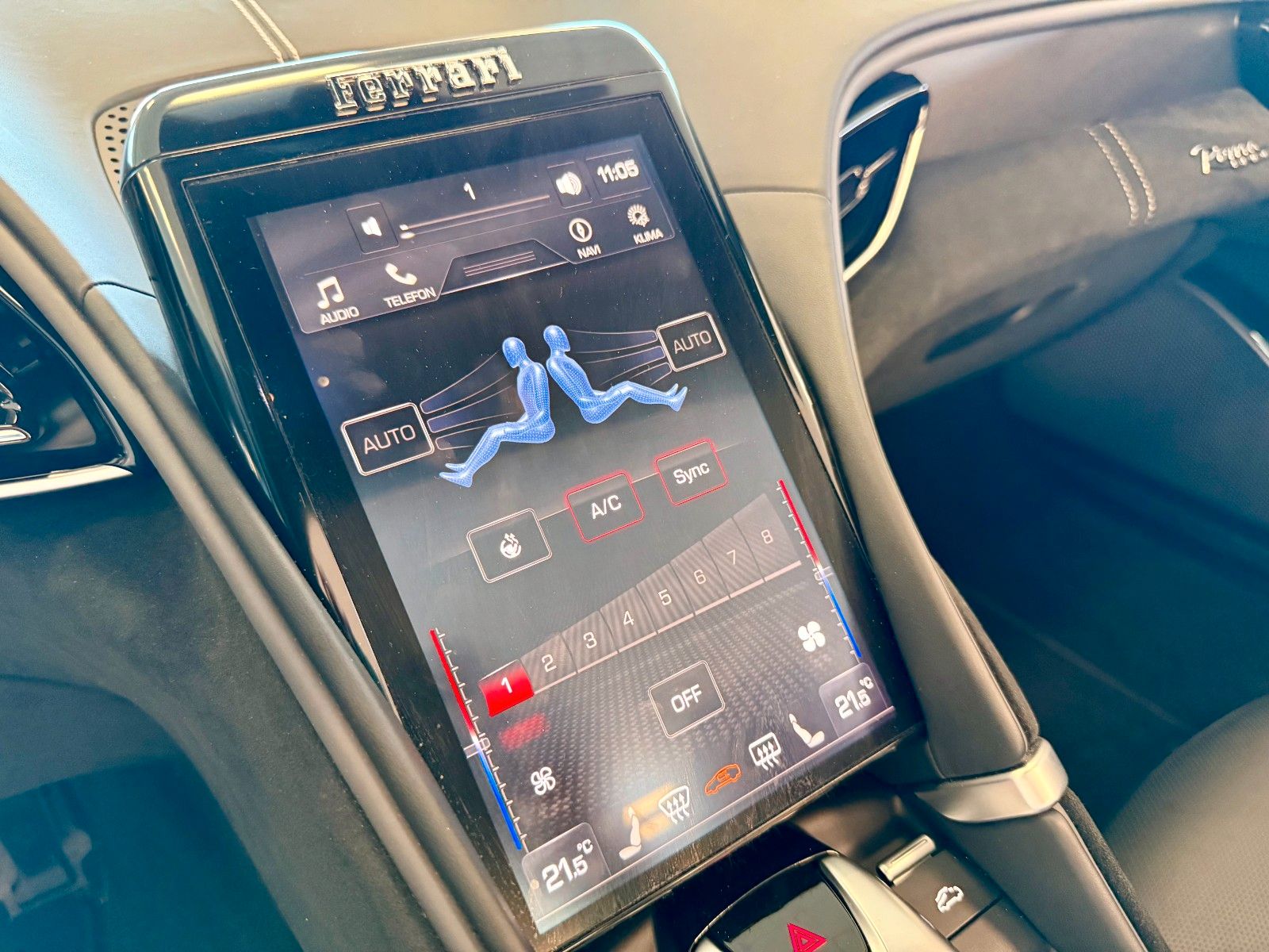 Fahrzeugabbildung Ferrari Roma Spider "SpecialColor"/JBL /Matrix /ACC/PPF
