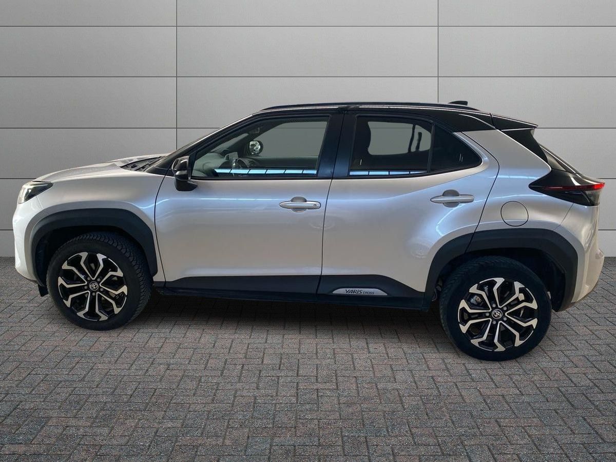 Other TOYOTA Yaris Cross - Yaris Cross 1.5 Hybrid 5p.  imagem 2