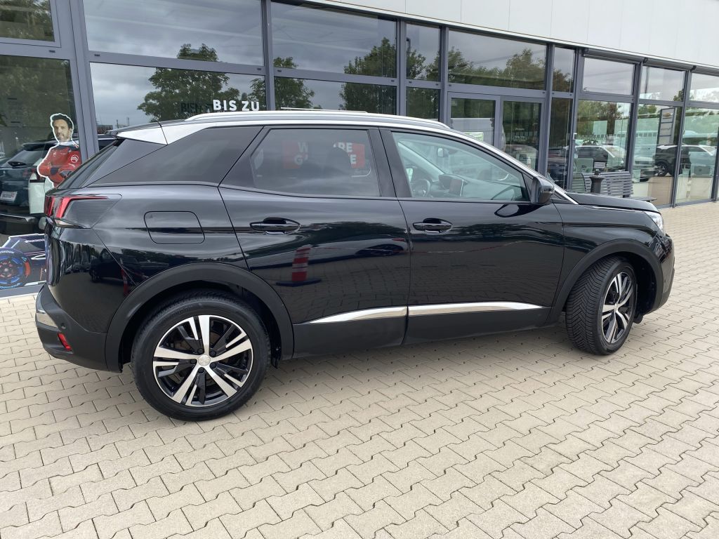 Fahrzeugabbildung Peugeot 3008 PureTech 130 S&S GPF Allure *Navi*Rückfahrk