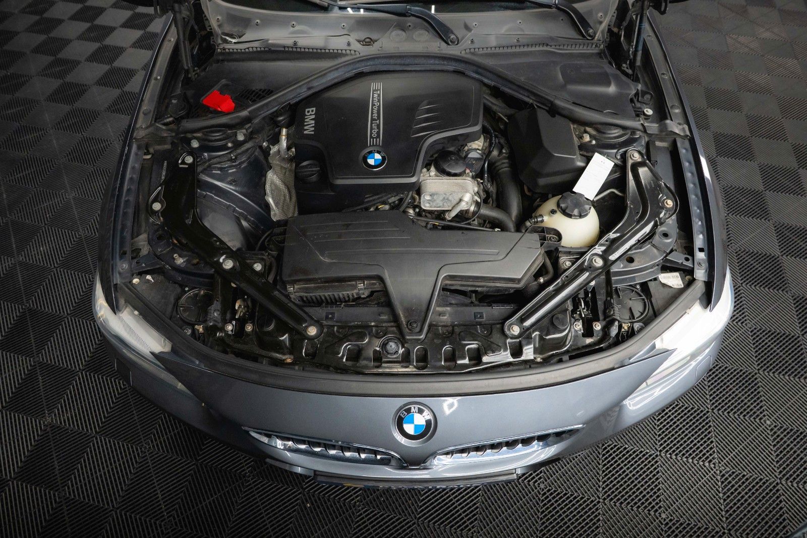 Fahrzeugabbildung BMW 428i Cabrio M-Sport *ACC*DAB*LED*360°*TV*19%*