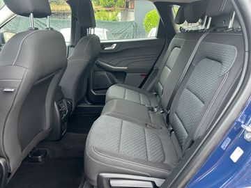 Ford Kuga - 11