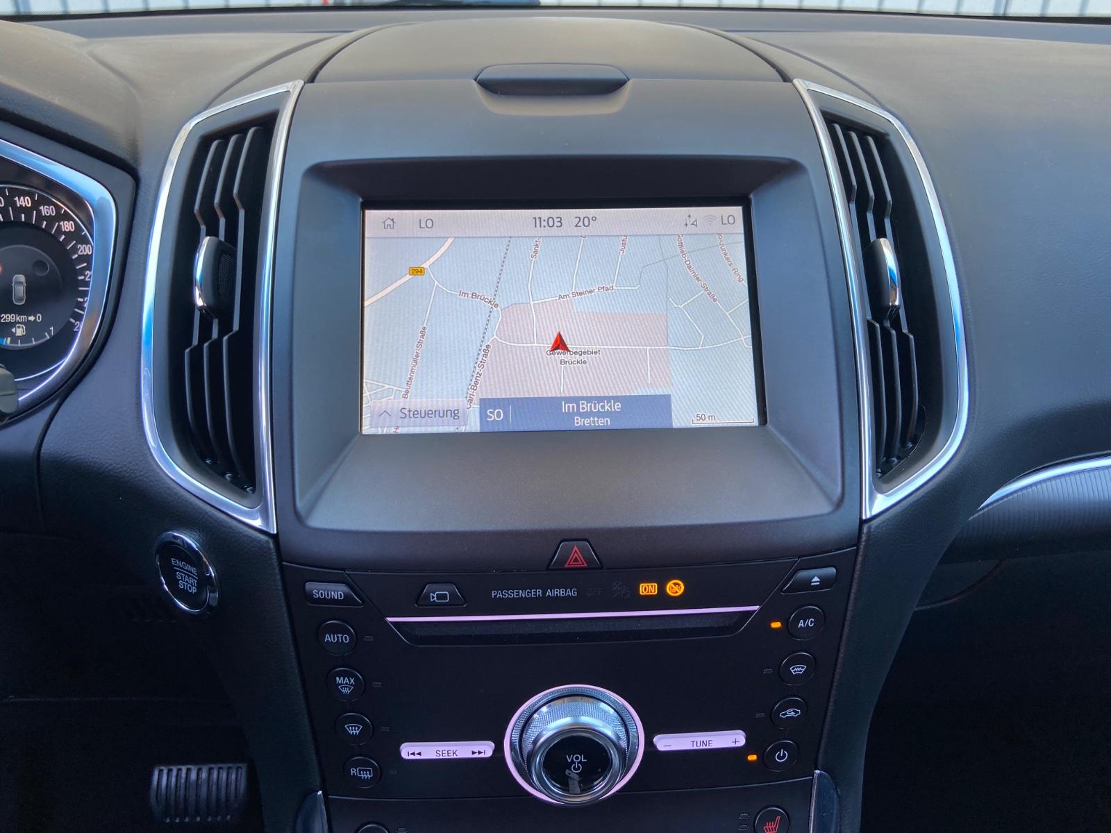Ford Edge Titanium