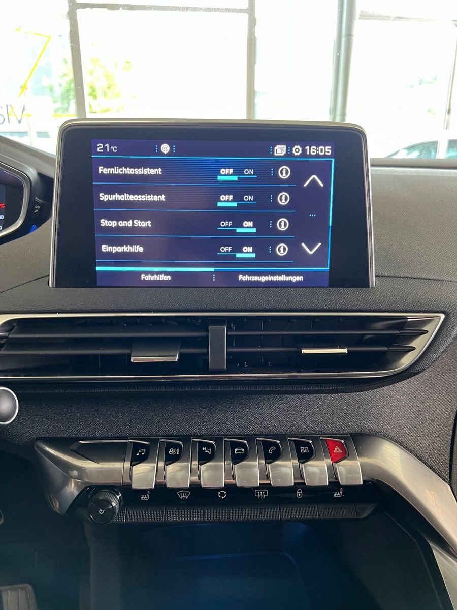 Fahrzeugabbildung Peugeot 3008 Allure