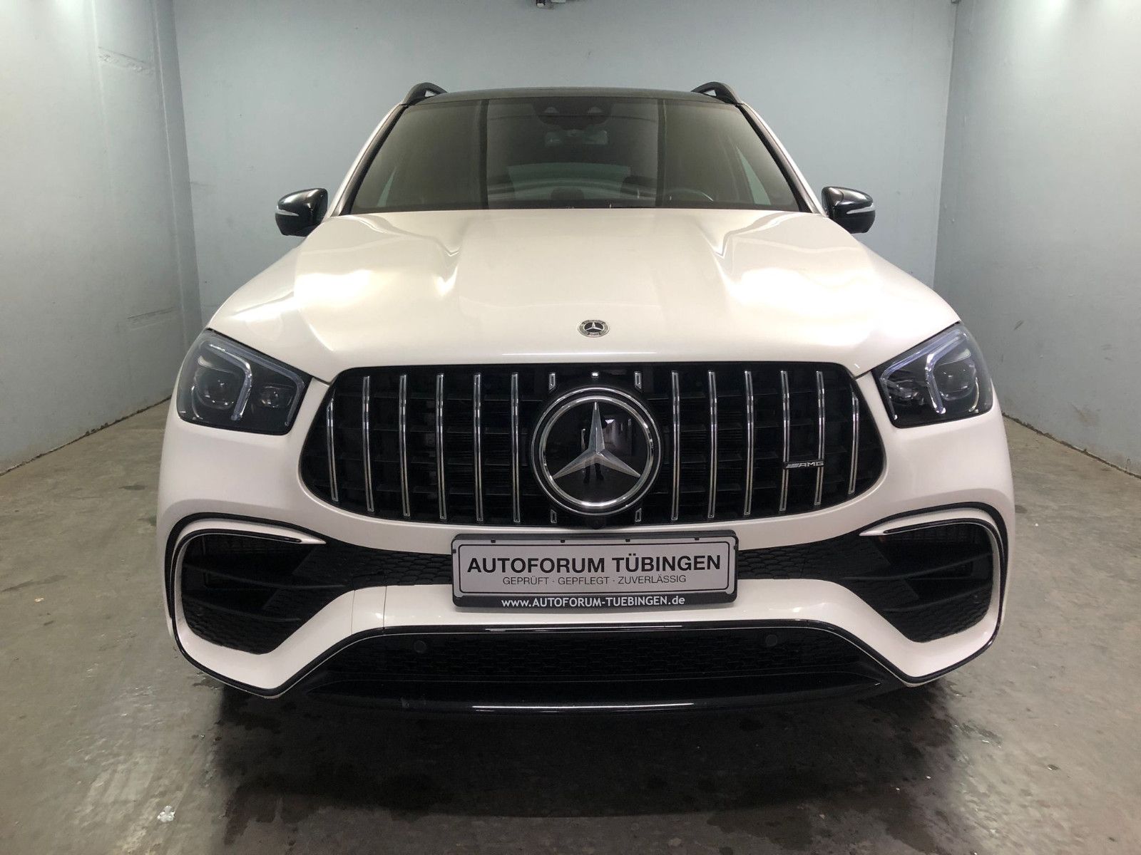 Fahrzeugabbildung Mercedes-Benz GLE 63 S 4MATIC+ *PANORAMA*NIGHTP*VMAX*KEYGO