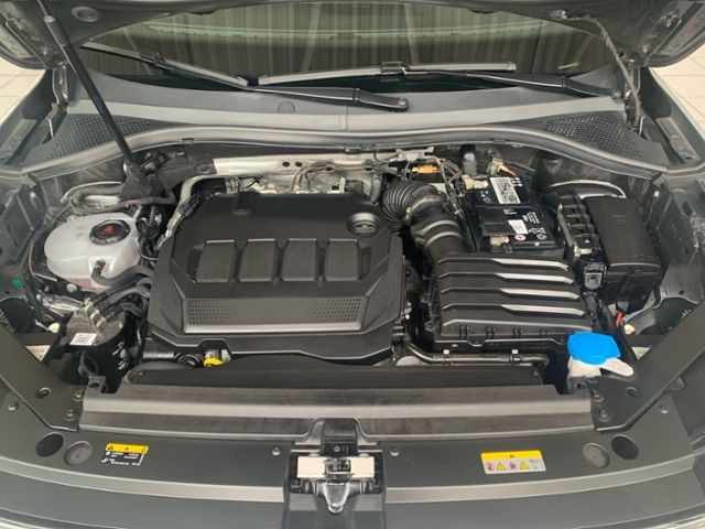 Fahrzeugabbildung Volkswagen Tiguan 2.0 TDI DSG Elegance 1.HAND LEDER NAVI IQ