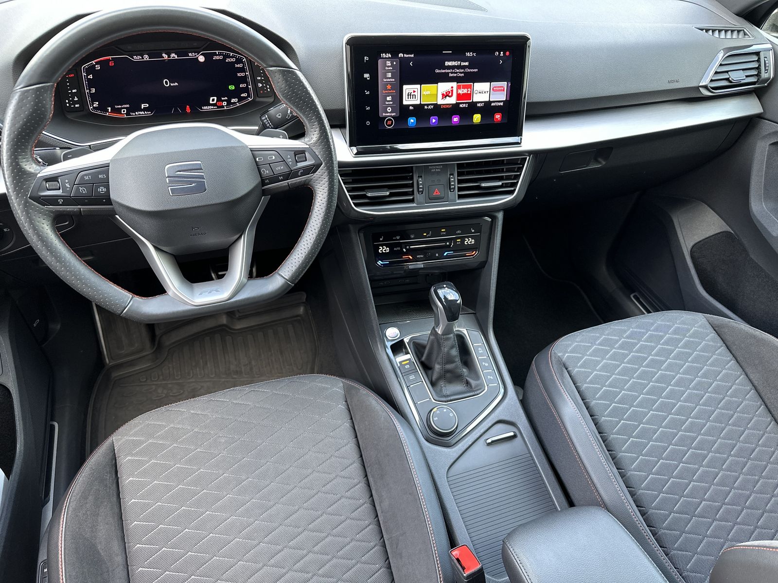 Fahrzeugabbildung SEAT Tarraco 2.0 TDI DSG FR NAV+LED+VCOCK+BEATS+ACC