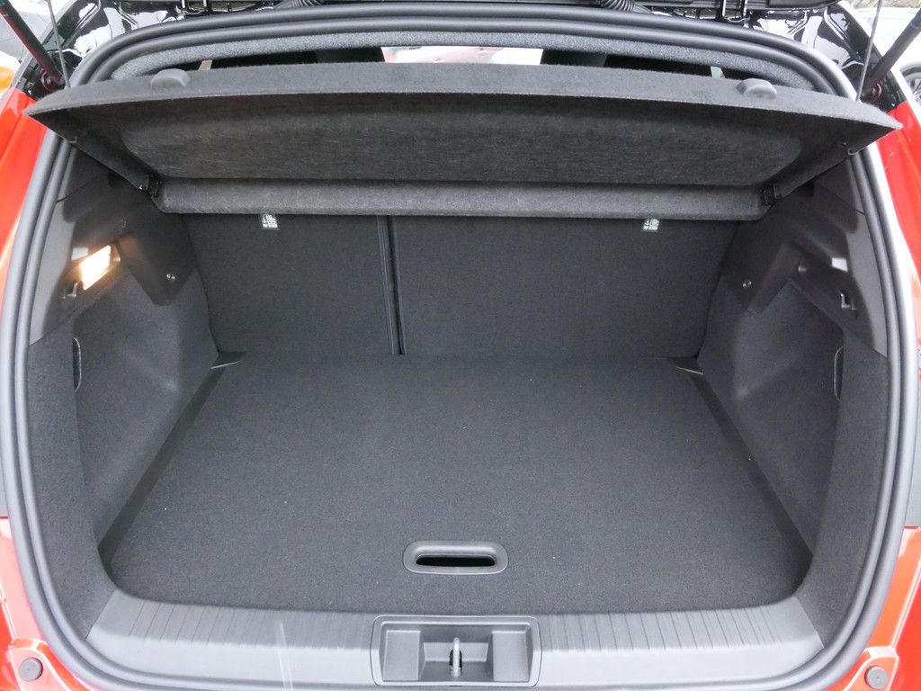 Fahrzeugabbildung Renault Captur Techno TCe 90