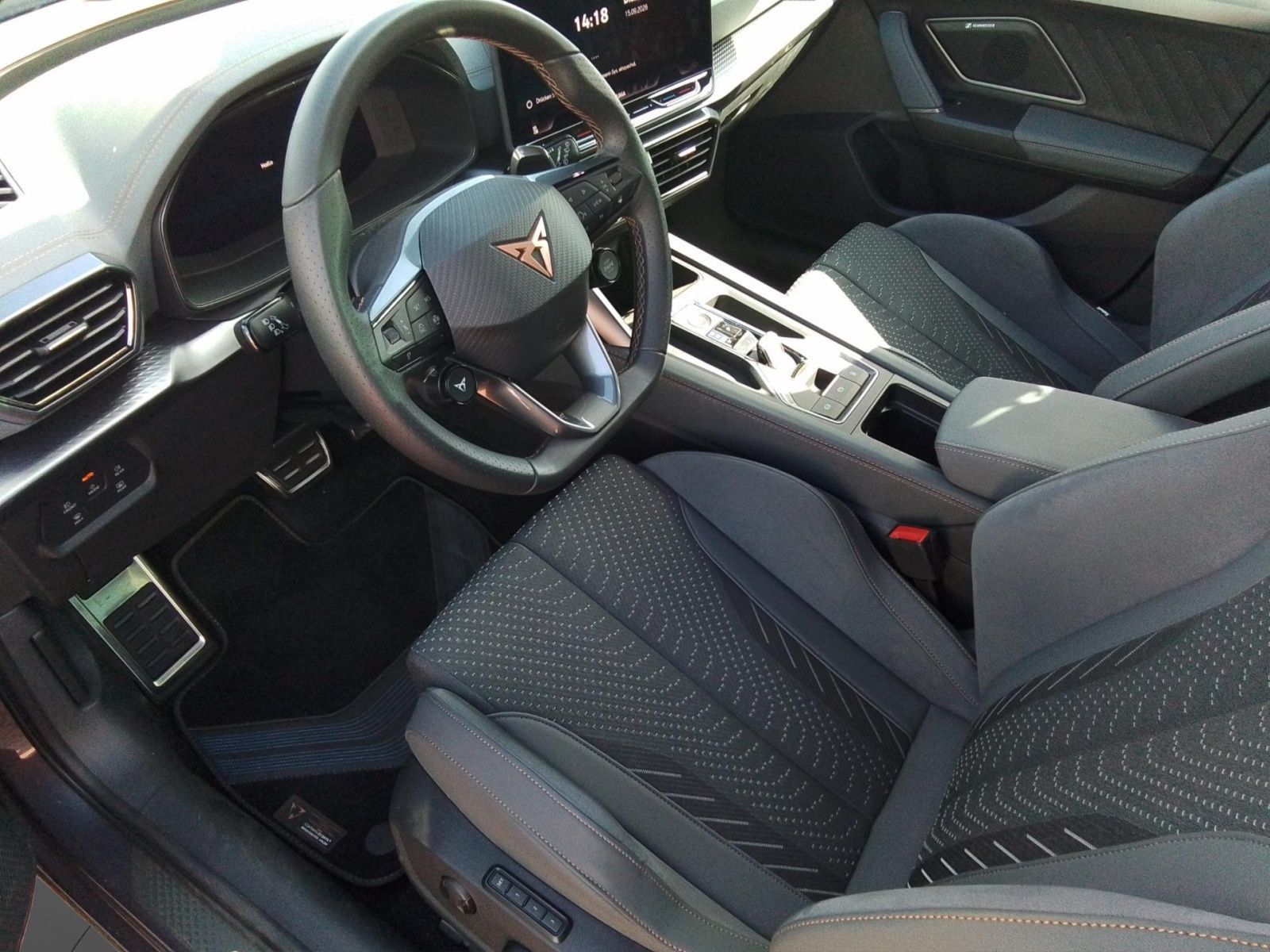 Cupra Formentor VZ Extreme 1.5 eHybrid Pano Matrix LM  imagem 3