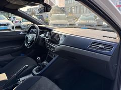 Fahrzeugabbildung Volkswagen Polo 1.0 TSI United KAMERA NAVI DAB+