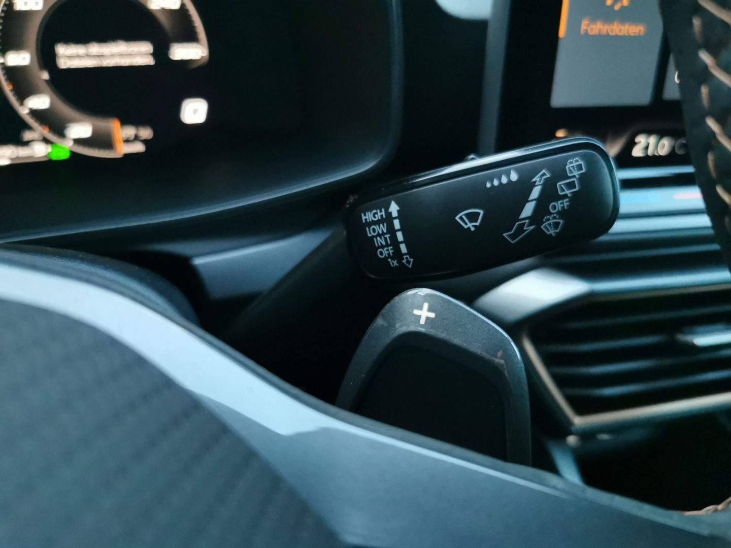 Fahrzeugabbildung CUPRA Formentor Navi digi. Cockpit LED El. Heckklappe