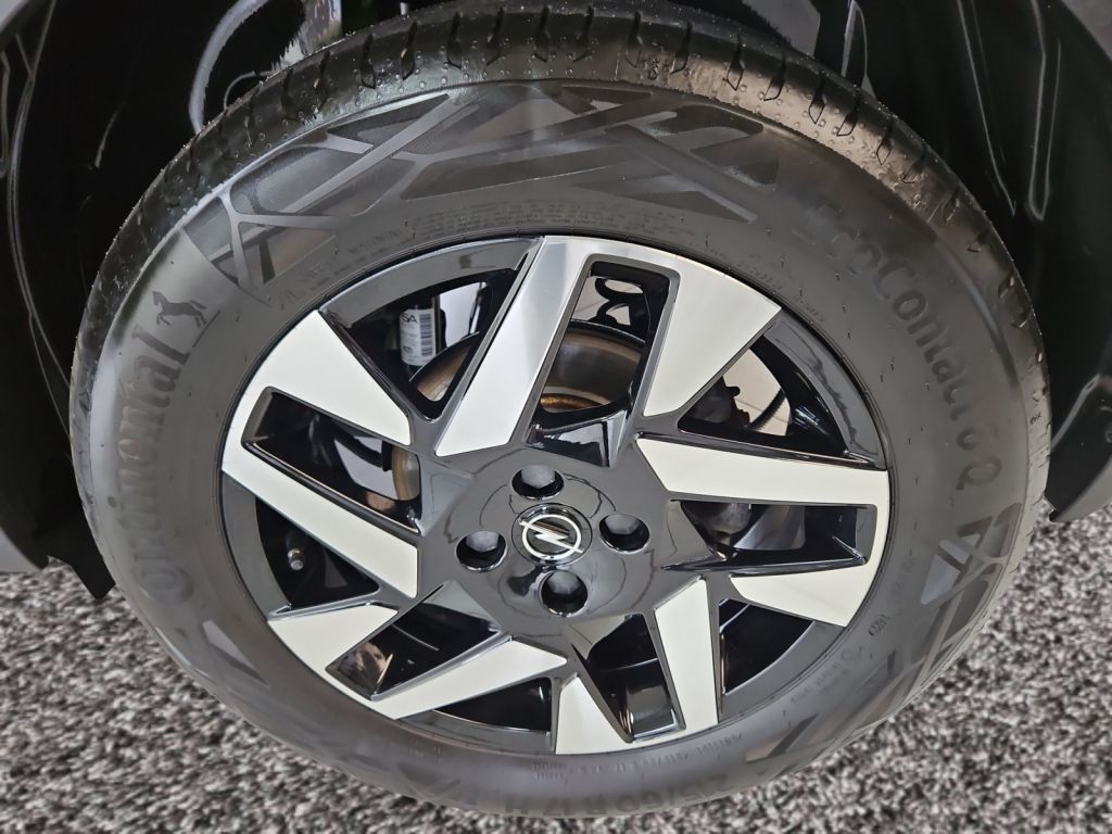 Fahrzeugabbildung Opel Mokka-e Elegance