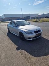 BMW E60 Facelift  523i M Paket LCI - BMW: E60 M Paket