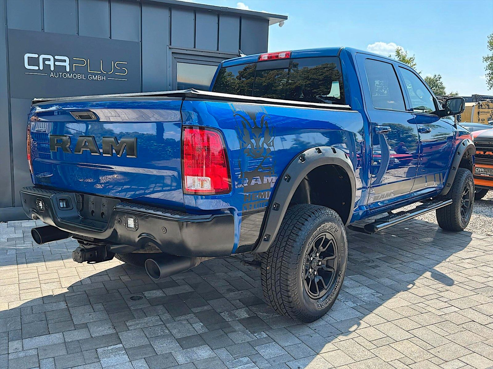 Fahrzeugabbildung Dodge RAM 5.7 V8 HEMI Sport NIGHT Body Lift 4x4 LED