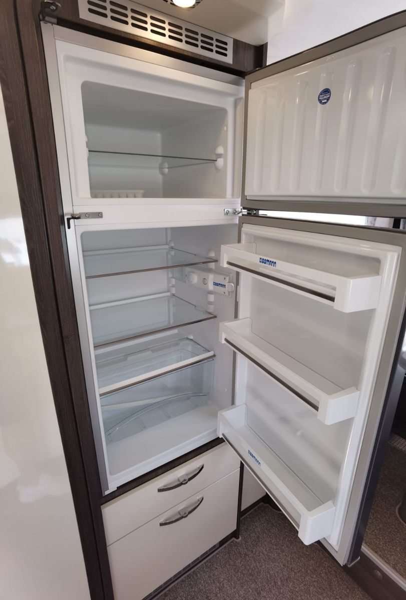 Fahrzeugabbildung Phoenix Maxi-Alkoven 7500 RSL *SommerSale*