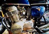 Honda CB 750 Four  Oldtimer, zeitlose Eleganz - Oldtimer Motorräder