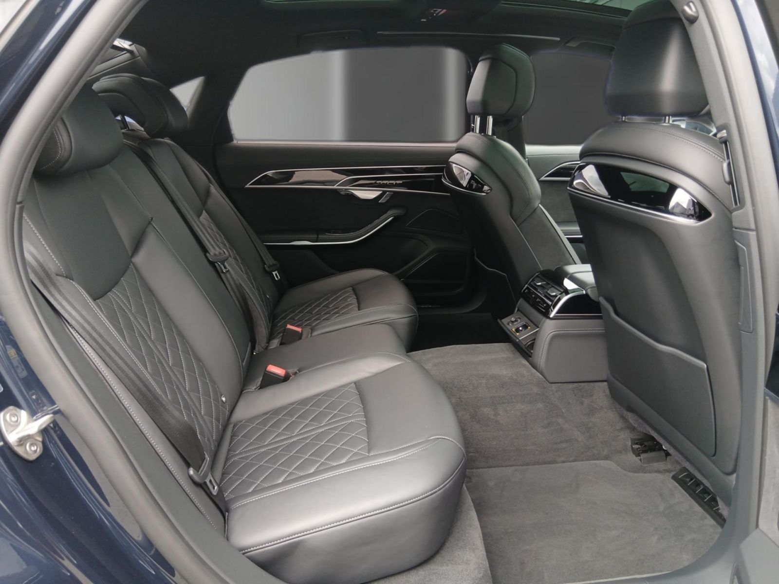 Audi A8 - Bild 10