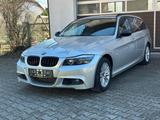 BMW 320 3 Touring 320d xDrive//  ALLRAD // - BMW 320 aus 2012: 320d
