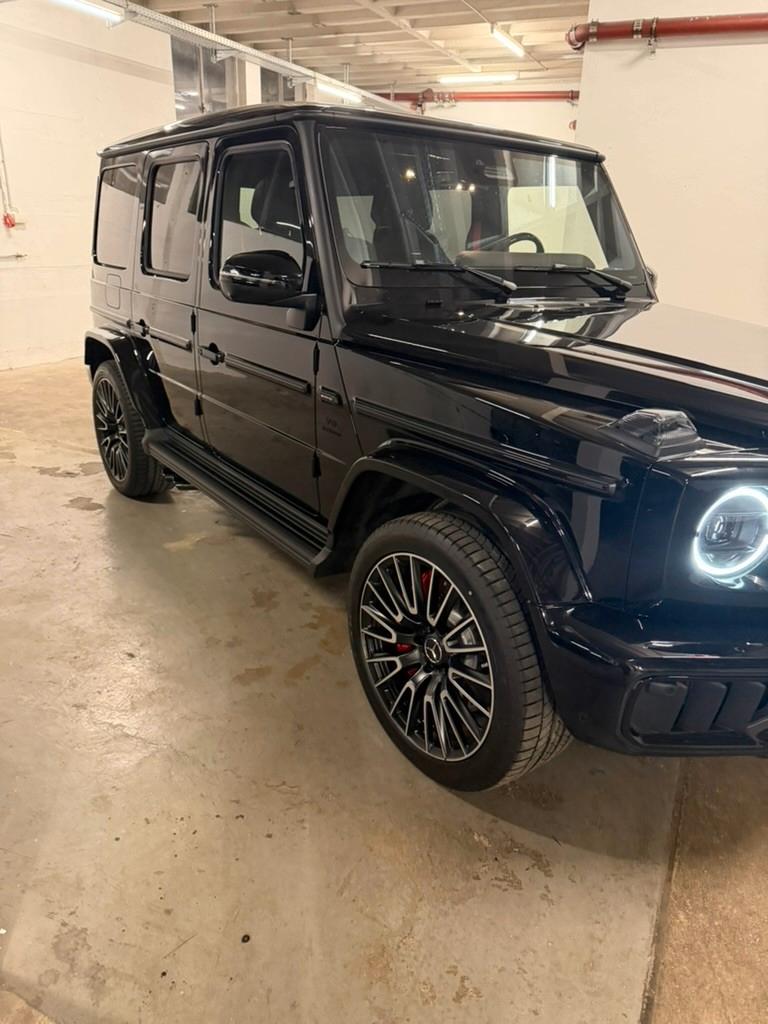 Mercedes-Benz G 63 AMG A22/CARBON/NGHT1+2/PK1/PW1/STOCK