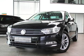 Volkswagen Passat - 11