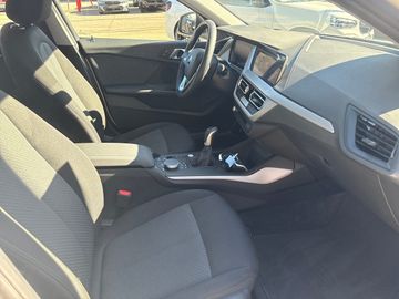 BMW 116i 5-türig Advantage DAB LED WLAN Tempomat