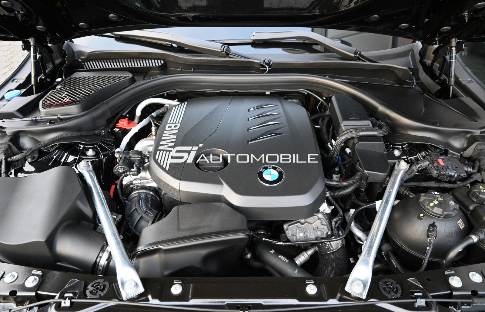 Fahrzeugabbildung BMW 520d °KOMFORTSITZE°PANO°SITZKLIMA°STANDHEIZ°360°