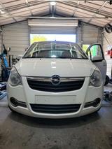 Opel Agila 1,2 - gebrauchte Opel Agila aus dem Jahr 2013