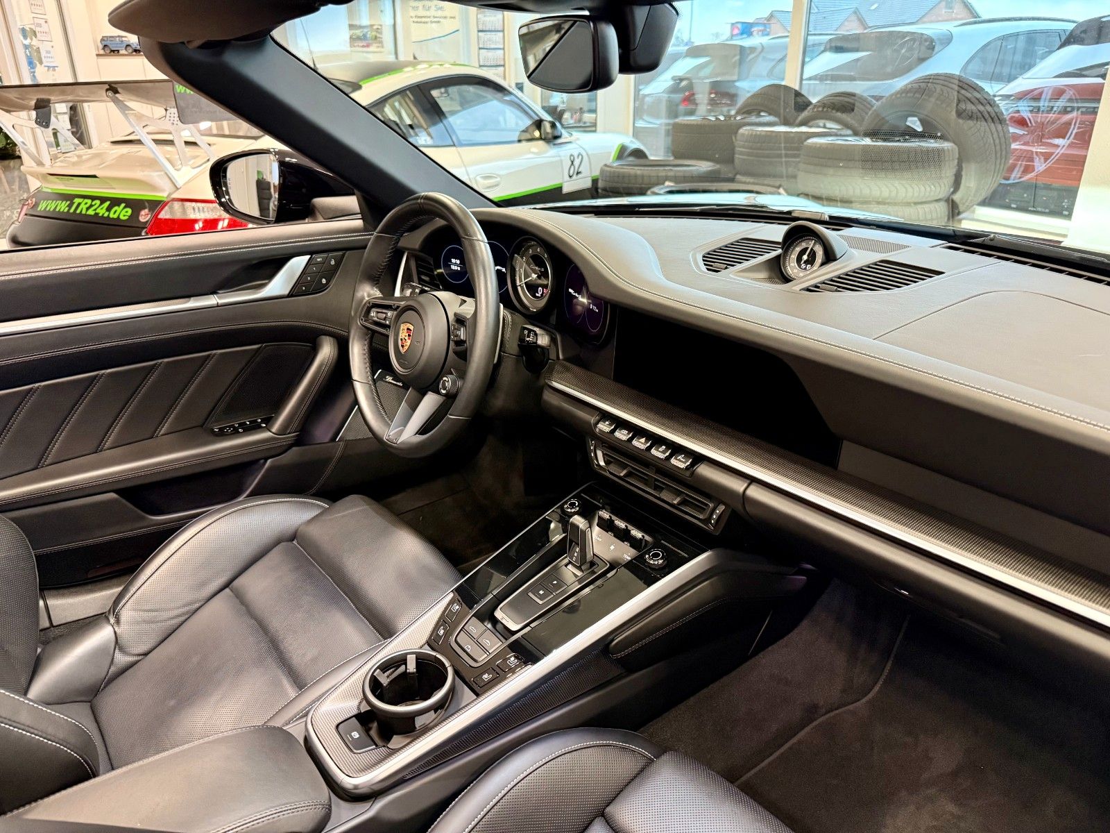 Fahrzeugabbildung Porsche 911 992 Turbo S Cabrio LIFT/InnoDrive/Burmester