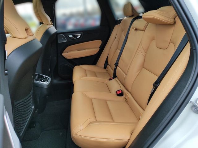 VOLVO XC 60 (Bild 22 von Array)