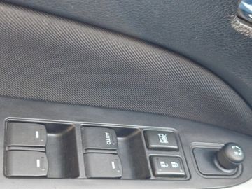 Suzuki Vitara 1.6 Comfort 4x4*AHK*Kamera*Alu*Navi*