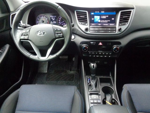 Fahrzeugabbildung Hyundai TUCSON 1.6 T-Gdi 4WD Premium Navi RFK AHZV 19"