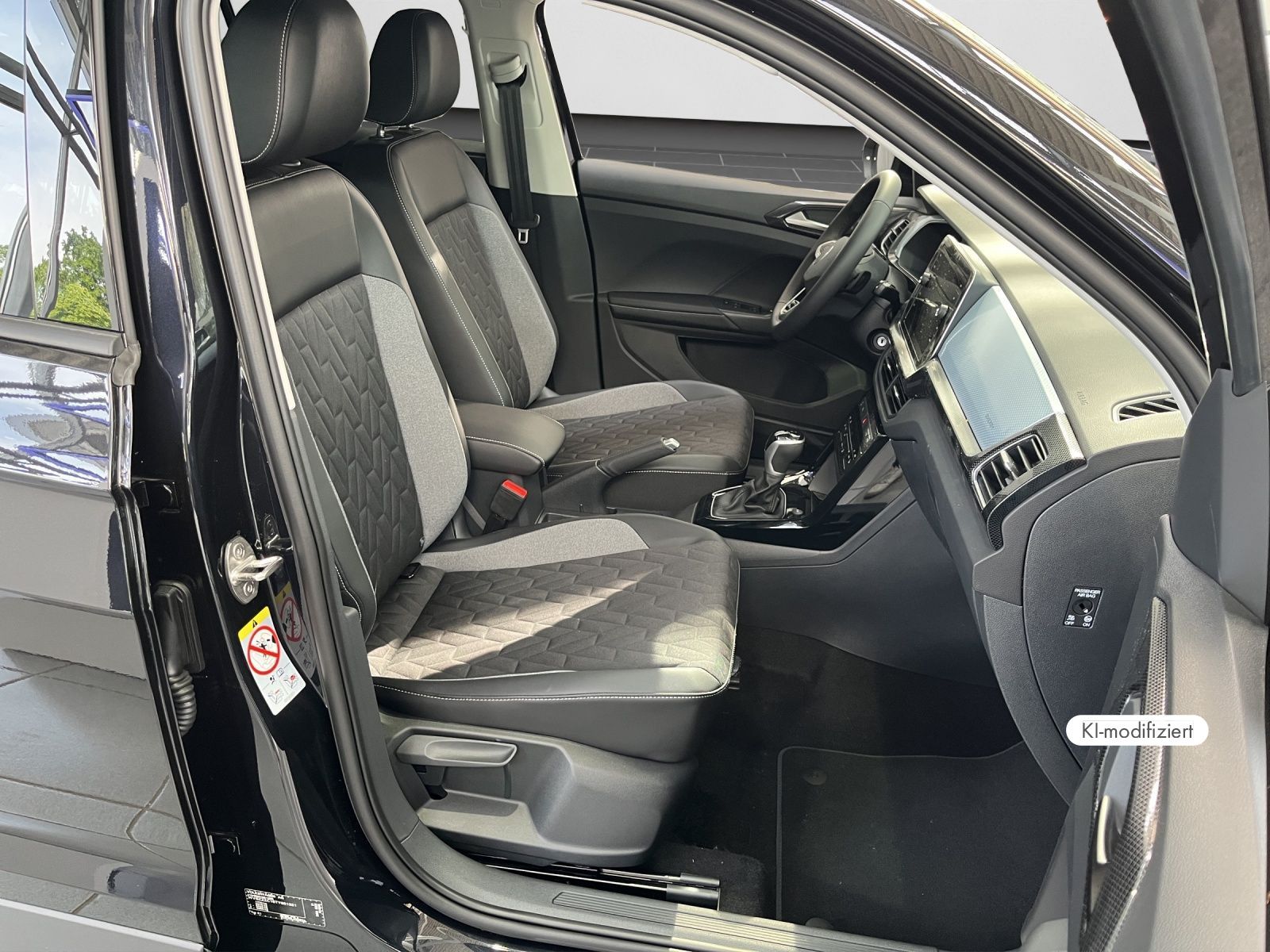 Volkswagen T-Cross - Bild 5