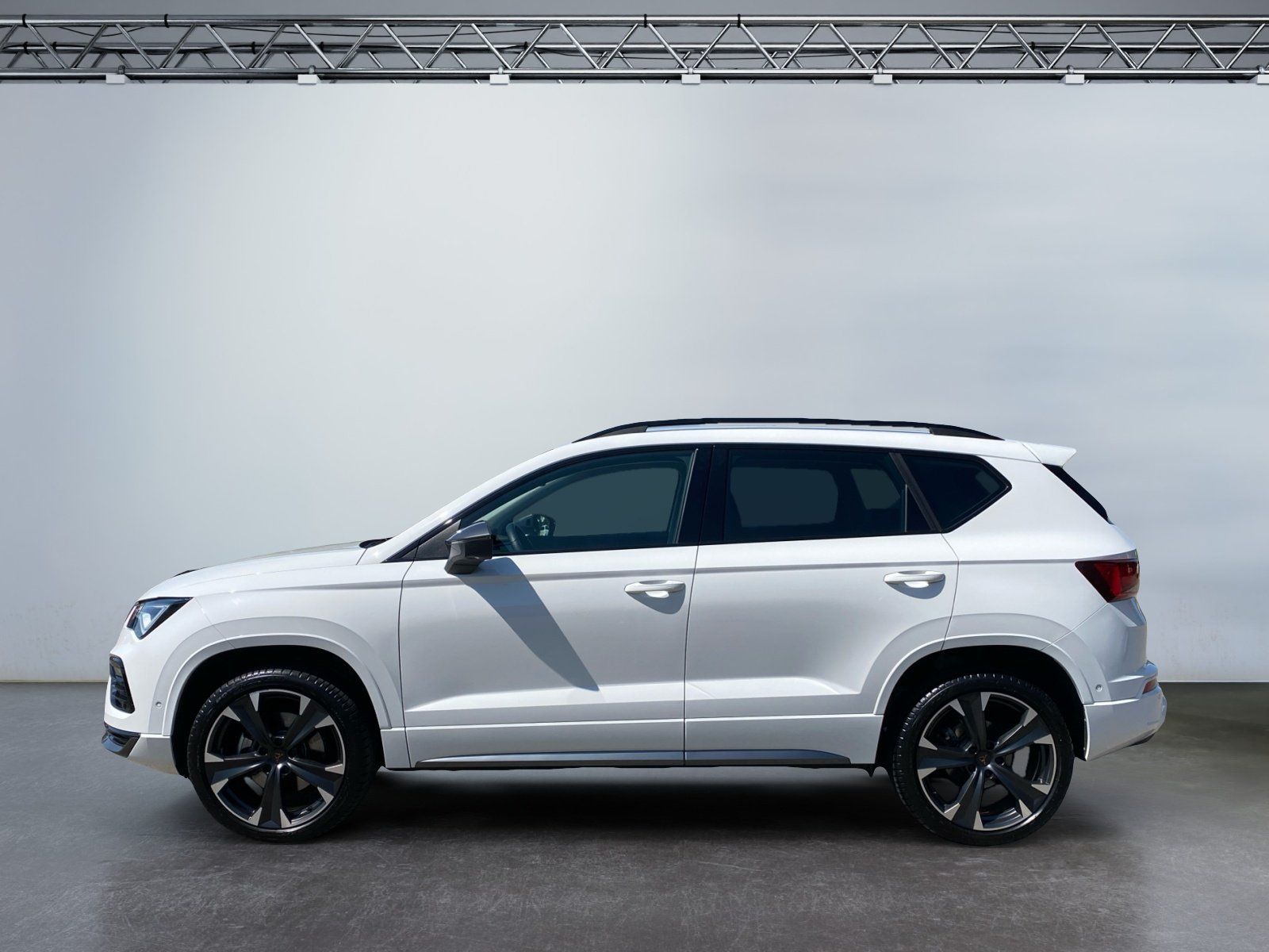 Cupra Ateca 1.5 TSI DSG Travel-Assist Parklenkassisten imagem 3