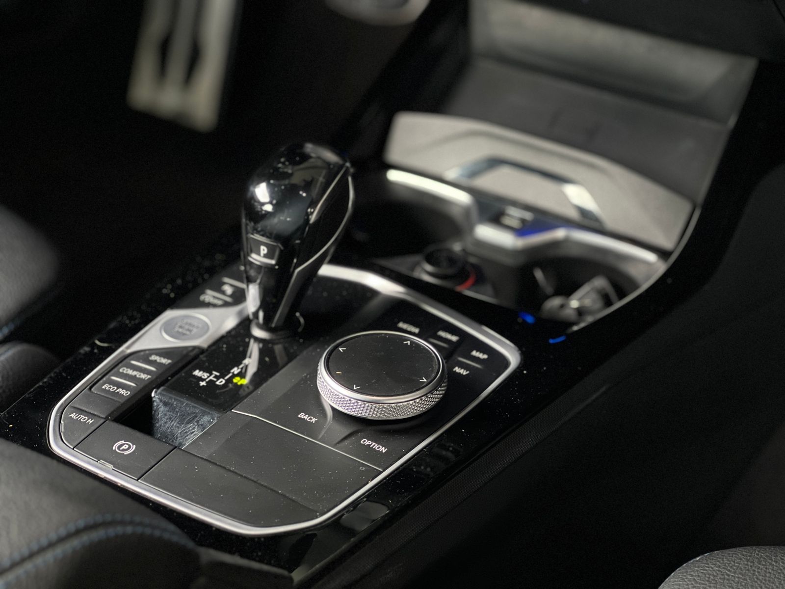 Fahrzeugabbildung BMW 120 i M Sport PDC KLIMA LED NAVI SHZ