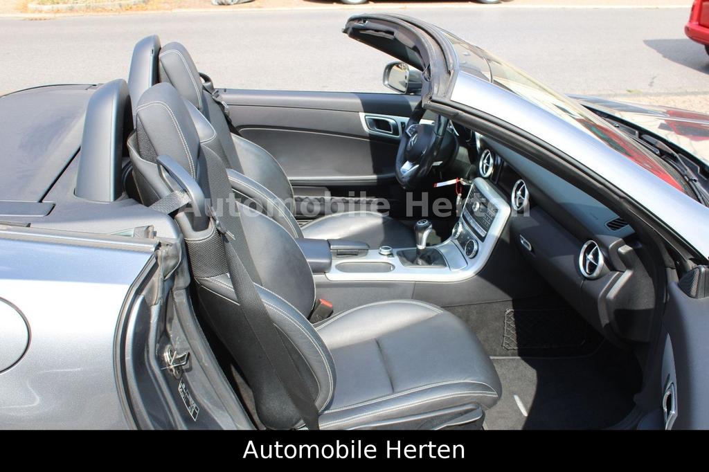 Mercedes-Benz SLC 180