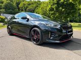 Kia pro_cee'd / ProCeed 1.6 T-GDI DCT GT GT - Kia pro cee'd / ProCeed: Privatanbieter